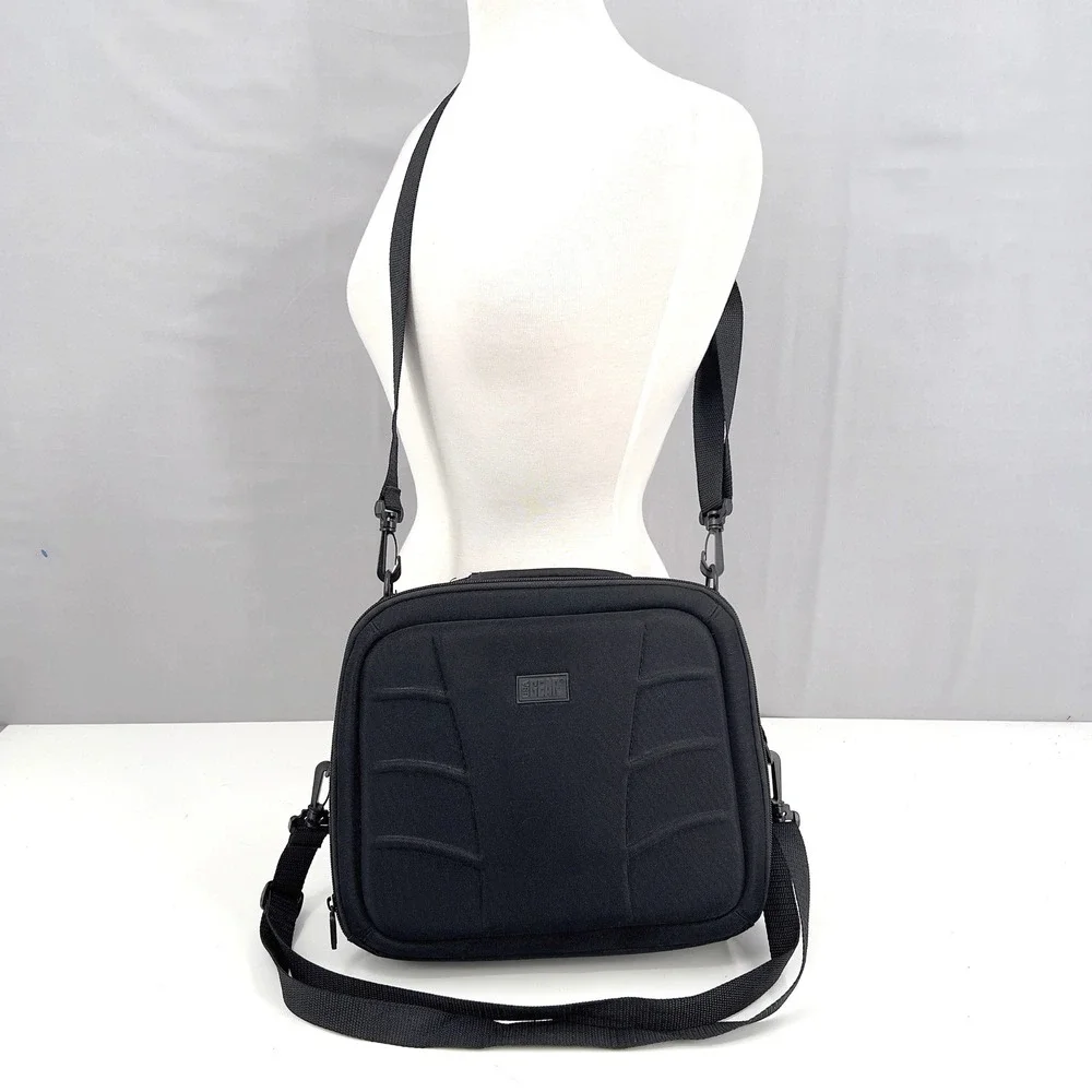 USA Gear Padded Camera Messenger Bag‎ Black Tech Case Adjustable Shoulder Straps